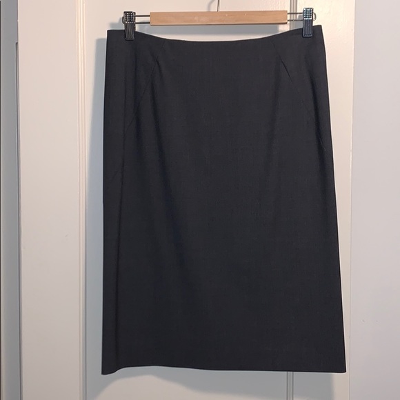 Theory Golda Suit Skirt - Picture 2 of 7